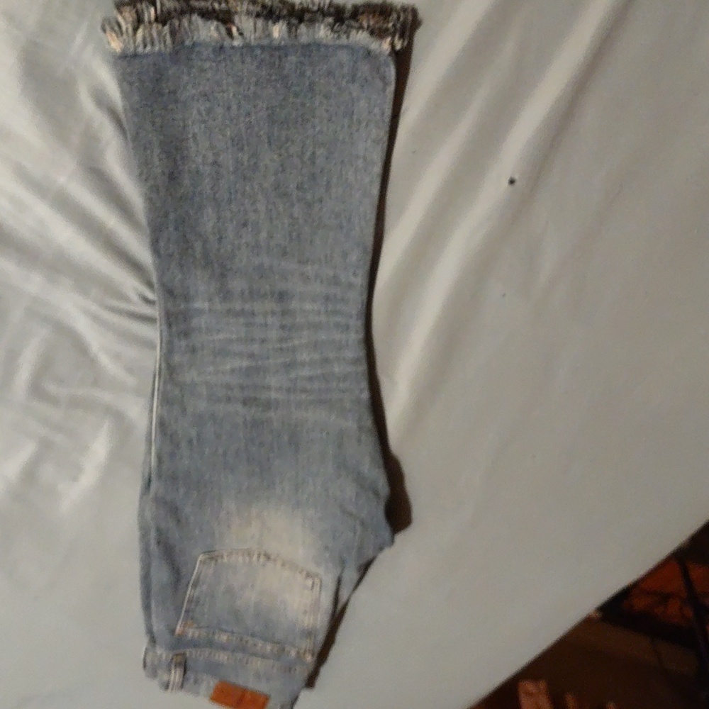 Jeans - Picture 2 of 3